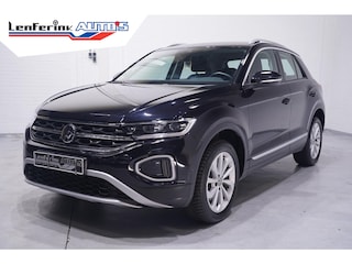 Volkswagen T-Roc 2.0 TDI Style 4Motion Navi Apple Carplay Achteruitrijcamera Stoelverwarming ACC PDC Parkeerhulp Clima Trekgewicht 1900 kg