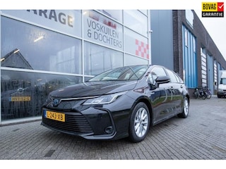 Toyota Corolla 1.8 Hybrid Business Sedan Carplay
