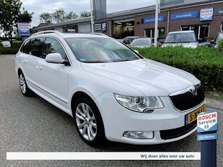 Skoda Superb 1.8 TSI 160pk DSG-7 Elegance Candy White