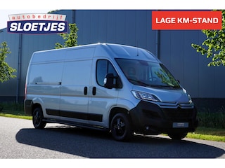 Citroën Jumper 35 2.0 BlueHDi L3H2 EURO6 |BPM vrij |Camera |Cruise |Navi |Trekhaak |Metallic |163 pk |3500 KG |Mooie Camperbasis |Parkeersensoren |Bluetooth media en telefonie