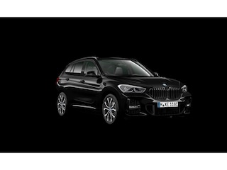BMW X1 xDrive25e | M-Sport | Navi | Panorama | Leder | Memory | Head-Up | HiFi | Camera | ACC | 19"LM | Sapphire Black