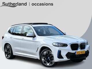 BMW iX3 High Executive 80 kWh | M Pakket | Panoramadak | 360 graden camera | Sportstoelen | Harman/kardon | Keyless entry | Elektrische achterklep | Stoelverwarming | Head Up Display