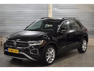 Volkswagen T-Roc 1.0 TSI Life + | Apple Carplay/Android Auto|Camera| Navigatie|Parkeersensoren Voor en Achter|Led Koplampen|