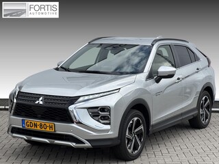 Mitsubishi Eclipse Cross 2.4 PHEV Intense+ NL-AUTO | NAVI | STANDKACHEL | STOELVERWARMING