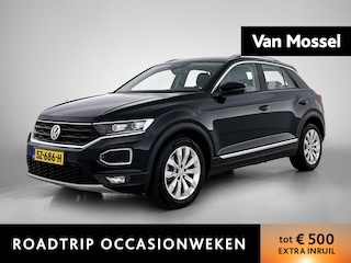 Volkswagen T-Roc 1.5 TSI Style | TREKHAAK | VIRTUAL COCKPIT | CAMERA | KLIMAATREGELING | NAVIGATIE
