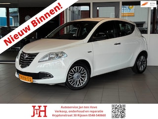 Lancia Ypsilon 0.9 TwinAir Gold*Zeer netjes*Clima*Airco*Lichtmetalen velgen*