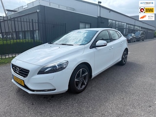 Volvo V40 1.6 D2 R-Design