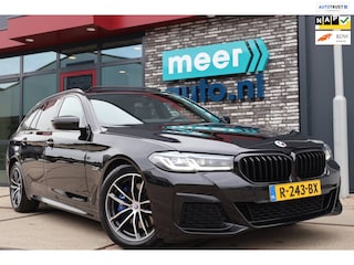 BMW 5-serie Touring 530e M-SPORT PANO l H/K l SFEER l LED l CARPLAY l LEDER l ORG.NL l DEALER OH l 1e EIG l NAP l BTW