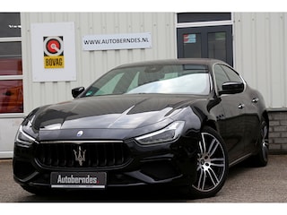 Maserati Ghibli 2.0 MHEV GranLusso*Perfect Maserati Onderh.*Softclose/Dubbel Glas/ACC met stuurhulp/H&K/DAB/Apple Carplay-Android/Keyless Entry+Go/Camera/Stoelverw./Stuurverw./Memorie/VOL*