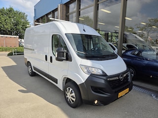 Opel Movano 103Kw/140Pk L2H2 Links & Rechts Schuifdeur Airco Cruisecontrol 2500Kg Trekhaak