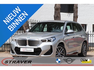 BMW iX1 eDrive20 67 kWh |M-Sport |360 camera |Soh 100%