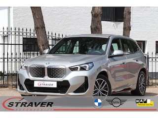 BMW iX1 eDrive20 67 kWh |M-Sport |360 camera |Soh 100%