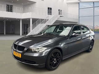 BMW 318i Business Line Airco Cruise LM.velgen PDC