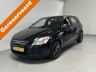 Kia Ceed cee'd 1.4 X-pect AIRCO / ELK.PAKKET / LMV