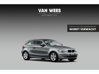 BMW 116i EffDyn. Ed. Business Line Ultimate Edition | NL auto | M sportstuur | Cruise control | Sportstoelen | Navigatie | Bluetooth | Xenon | Climate control | Chrome line