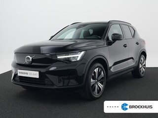 Volvo XC40 Twin Plus AWD | Trekhaak | Stoel- en stuurverwarming | 19"-5-Doppelspeichen Sport-Design Diamantschnitt/Hochglanzschwarz | 4 seizoenen banden | Achteruitrijcamera
