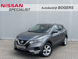 Nissan Qashqai 1.3 DIG-T Acenta Automaat Navigatie, Climate Control, Cruise Control, Achteruitrijcamera, Trekhaak, 17"Lm,