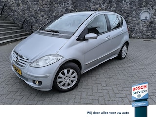 Mercedes-Benz A-klasse 150 Avantgarde Goed werkende Airco, recent nieuwe accu en all season banden, audio met stuur bediening zo mee inruil auto.