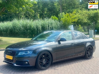 Audi A4 Limousine 1.8 TFSI Pro Line/AIRCO/CRUISE/NAVI/XENONPARKEERSENS ACHTER/TREKHAAK