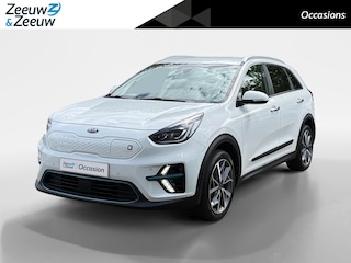 Kia Niro e-Niro ExecutiveLine 64 kWh | Cruise Control | Climate Control | Camera | Navigatie | Stoelverwarming | Stoelventilatie | Stuurverwarming |
