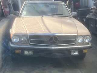 Mercedes-Benz SL W107 500SL