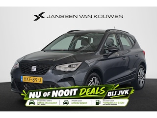 Seat Arona 1.0 TSI Style Business Connect Automaat Trekhaak Stoelverwarming Virtual LED
