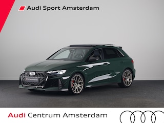 Audi A3 Sportback Competition Limited 2.5 FSI 295 kW / 400 PK SB | 586 / 750  gelimiteerde oplage | Audi Exclusive Malachite Green | Panoramadak | Sonos | HUD |