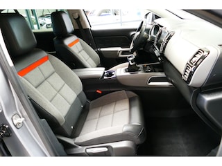 Citroën C5 Aircross 1.2 130pk Feel 1-Eig. Camera, Navi, Clima, Haak 1350kg