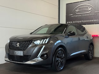 Peugeot 2008 1.2 PureTech GT-Line NWE D-Riem, Pano, ACC, Apple Carplay, 360° Camera, Sfeerverlichting, Stoelverwarming, Airco