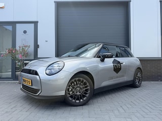 Mini Cooper 3-Deurs E Essential 40.7 kWh