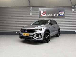 Volkswagen T-Roc 1.5 TSI R-LINE/BLACK STYLE/PANO/IQ DRIVE/EL A KLEP/19 INCH/ENZ