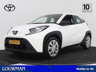 Toyota Aygo 1.0 VVT-i MT Play | Dealer Onderhouden | Cruise Control Adaptive | Achteruitrijcamera | Airco | elektrische ramen voor | Elektrisch verstelbare spiegels |