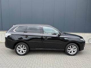 Mitsubishi Outlander 2.0 PHEV Executive Edition 1e eigenaar, NED auto, dealer onderhoud