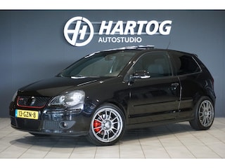 Volkswagen Polo 1.8 GTI *NL AUTO* + PANO / STOELVERWARMING / OZ ULTRALEGERA