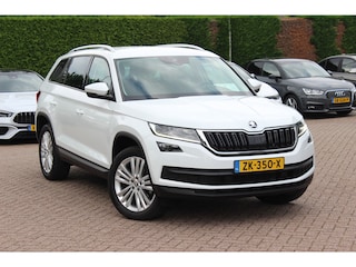 Skoda Kodiaq 1.5 TSI Business Edition / Trekhaak / Camera / Leder&Alcantara / 19'' / Keyless / Premium Audio / Dodehoek / DAB / Stoelverwarming / ACC