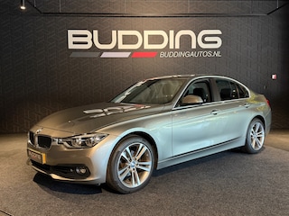 BMW 318i Centennial Exe | Navi | PDC |