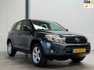 Toyota RAV4 2.0 VVTi Executive|Leder|Stoelverwarming