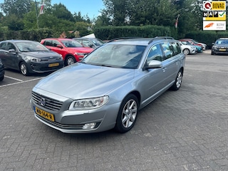 Volvo V70 2.0 D3 Polar+ , leer , navigatie 110 kw euro6