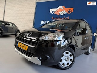 Peugeot Partner 1.6 XT / bj.2009 / 5 persoons / airco / NAP met 125974 km.en APK tot 07/2027 / trekhaak / navigatie / etc.