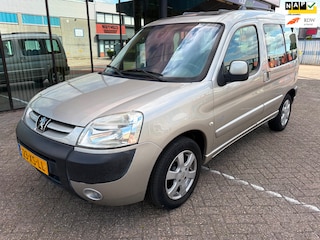 Peugeot Partner MPV 1.6-16V Zenith 4 / Pano'dak / Airco / Trekhaak