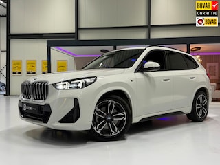BMW X1 SDrive20i M Sport Pano Sportstoelen ACC Trekhaak Navi LED Camera Carplay