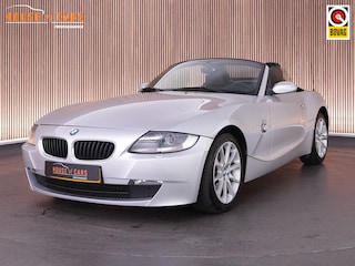 BMW Z4 Roadster 2.5i handgeschakeld|Titan Silber|Oregon leder zwart|elektrische softtop|stoelverwarming|LED|PDC|M Double Spoke 135|sportstuur|aluminium interieur|