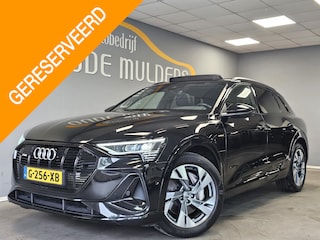 Audi e-Tron 50 quattro Launch edition Black 71 kWh | Camera | S-Line | Panoramadak