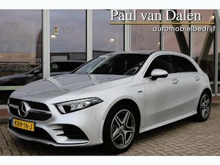 Mercedes-Benz A250e 218PK AUTOMAAT AMG Leer | Navi Plus | Camera | Stoelverw. | Distronic Plus | Pdc v+a | Led High Performance | Keyless | 18 Inch Lm |