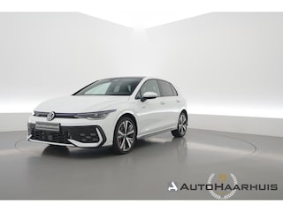 Volkswagen Golf 1.5 eHybrid GTE | 360cam | Adapt. Cruise | 18'' | IQ. Light | Stoel- Stuurverw. | Apple CarPlay
