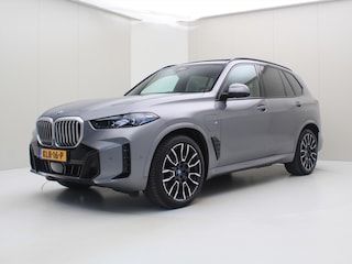 BMW X5 xDrive50e 490pk Automaat M-Sport [ LUCHTVERING+TREKHAAK+CAMERA+H&K+LEDER+LED ]