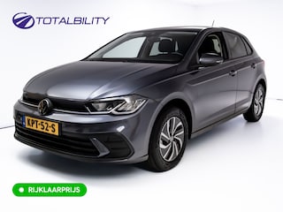 Volkswagen Polo 1.0 TSI Business Edition Automaat | Camera | Cruise | PDC V+A | Airco | App-connect Privacy glas, Grootlicht assistent, Digitaal dashboard, 15 inch LMV