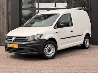 Volkswagen Caddy 2.0 TDI L1H1 BMT Trendline | Airco | Cruise | Trekhaak | All-seasons | Betimmering | Dakdragers |