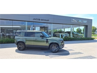 Land Rover Defender P300e 110 PHEV S Forest Edition Cold Climate Pack | Koelbox | Panoramisch Schuif/Kanteldak