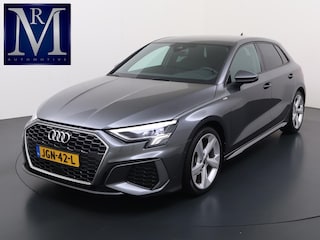 Audi A3 Sportback 35 TFSI S edition | 3X S-LINE IN & EXTERIEUR + ONDERSTEL | MILD-HYBRIDE  | NAVI + CARPLAY | STOELVERWARMING | CAMERA | ALL SEASON BANDEN | FULL LED | RIJKLAAR MET 12 MND BOVAG GARANTIE |